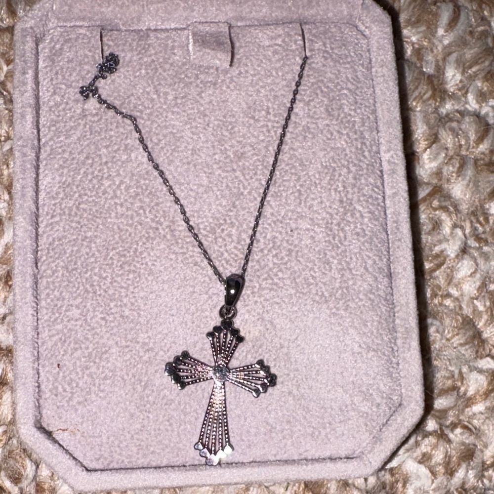 Valerie Jean Design Cross Necklace - Picture 4 of 6